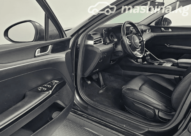 Kia K5 III LPi 2.0 AT