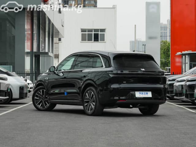 LiXiang L6 1.5hyb AT 4WD