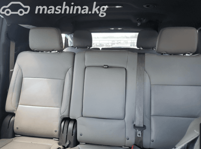 Chevrolet Suburban XII 5.3 AT 4WD