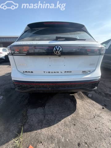 Volkswagen Tiguan III (China Market) 2.0 AMT 4WD