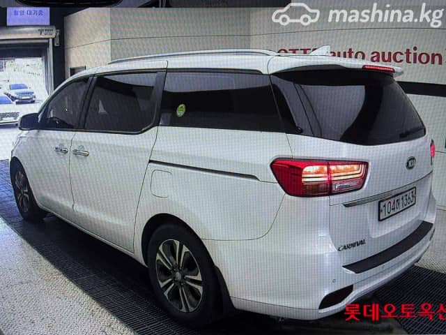 Kia Carnival III 2.2d AT