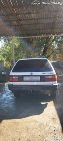 Volkswagen Passat B3 1.8 MT