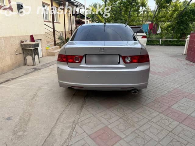 Honda Accord VII Рестайлинг 2.0 MT