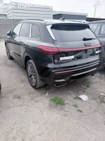 Audi Q5 III 40 TFSI 2.0 AMT 4WD