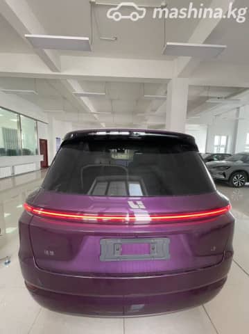 LiXiang L9 Рестайлинг 1.5hyb AT 4WD