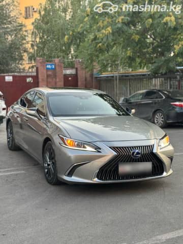 Lexus ES VII 300h 2.5hyb CVT