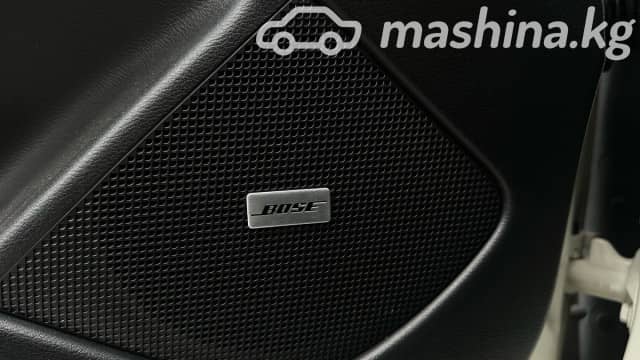 Infiniti Q30 2.0 AMT
