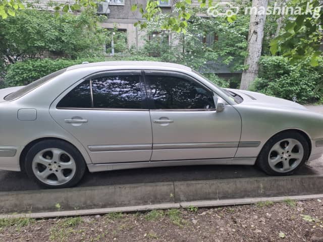 Mercedes-Benz E-Класс II (W210, S210) Рестайлинг 270 2.7d AT