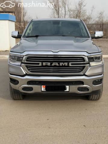 RAM 1500 V Quad Cab 5.7 AT 4WD