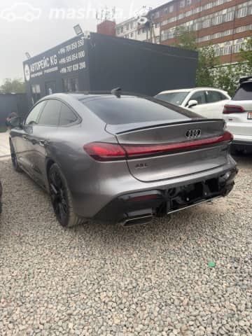 Audi A5 III (B10) 2.0 AMT 4WD