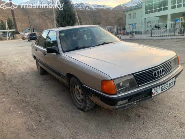 Audi 100 III (C3) 2.2 MT