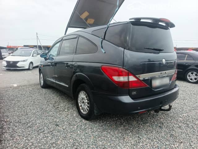SsangYong Rodius I Рестайлинг 2.7d AT