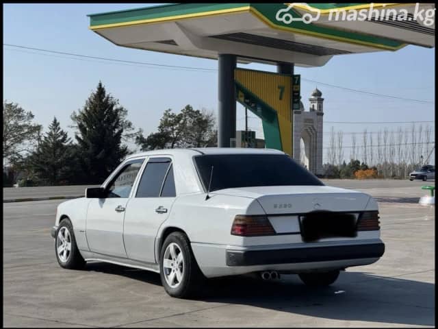 Mercedes-Benz W124 230 2.3 MT