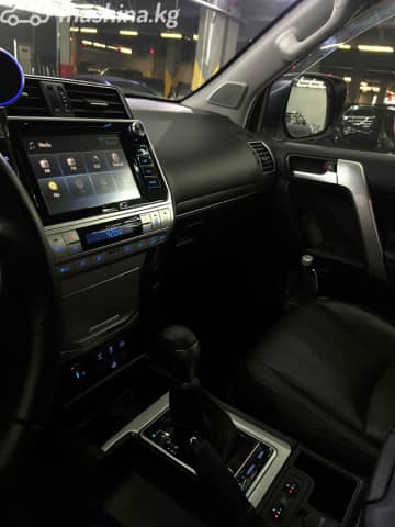 Toyota Land Cruiser Prado 150 Series Рестайлинг 2 4.0 AT 4WD