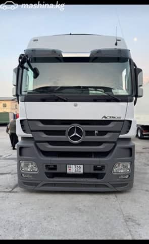 Mercedes-Benz 4x2