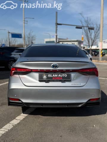 Toyota Avalon V 2.5hyb CVT