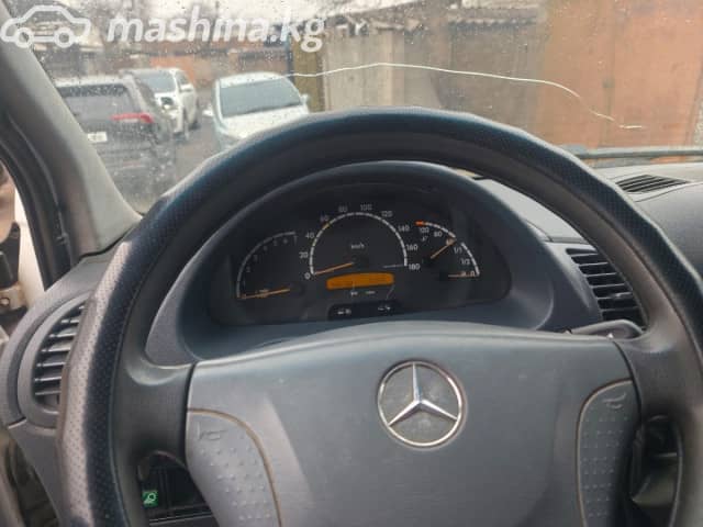 Mercedes-Benz Шасси (4х2)
