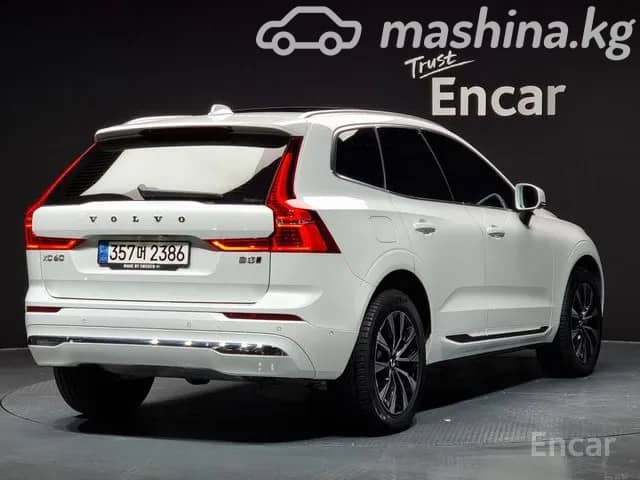 Volvo XC60 II Рестайлинг 2.0 AT 4WD