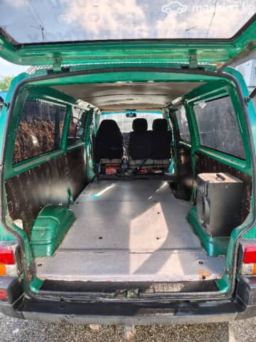 Volkswagen Transporter T4 Long 2.0d MT