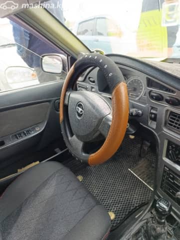 Daewoo Nexia I Рестайлинг 1.6 MT