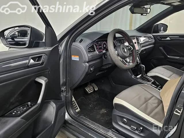 Volkswagen T-Roc I 2.0d AMT 4WD