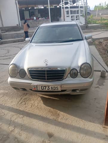 Mercedes-Benz E-Класс II (W210, S210) Рестайлинг 200 2.0d MT