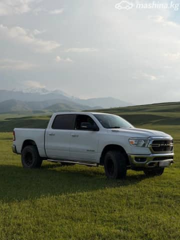 Dodge RAM IV (DS/DJ) 5.7 AT 4WD