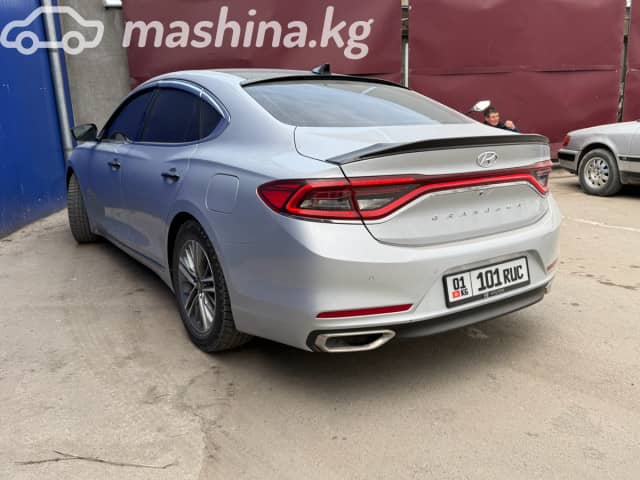 Hyundai Grandeur VI 3.0 AT
