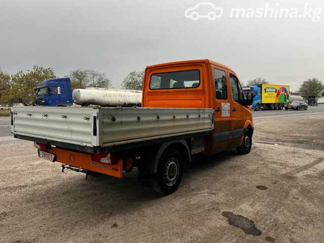 Mercedes-Benz Бортовой (4х2)