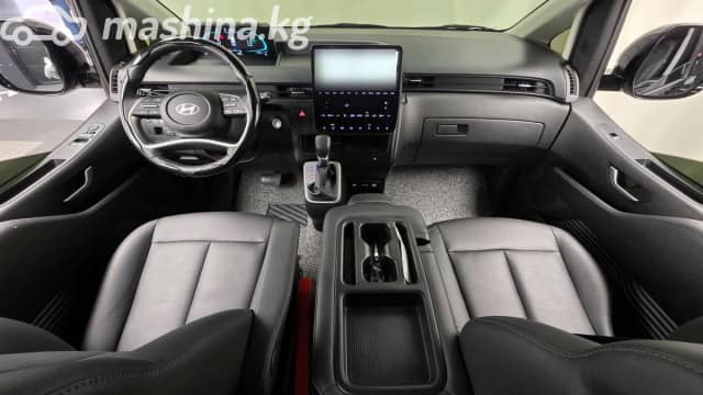 Hyundai Staria 1.6hyb AT