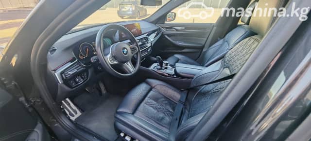 BMW 7 серии VI (G11/G12) 750Li xDrive 4.4 AT 4WD