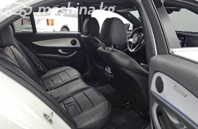 Mercedes-Benz E-Класс V (W213, S213, C238) Рестайлинг 250 2.0 AT