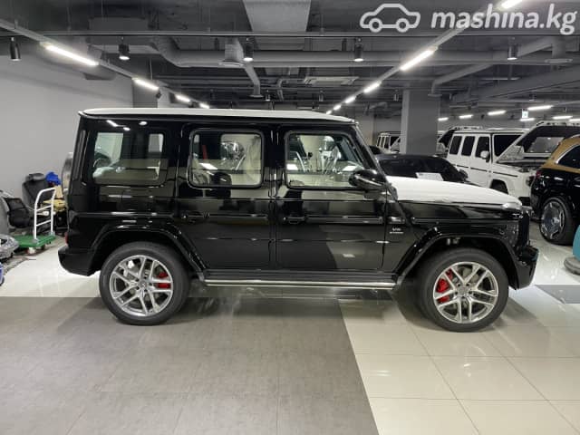 Mercedes-Benz G-Класс AMG II (W465) Рестайлинг 63 AMG 4.0 AT 4WD
