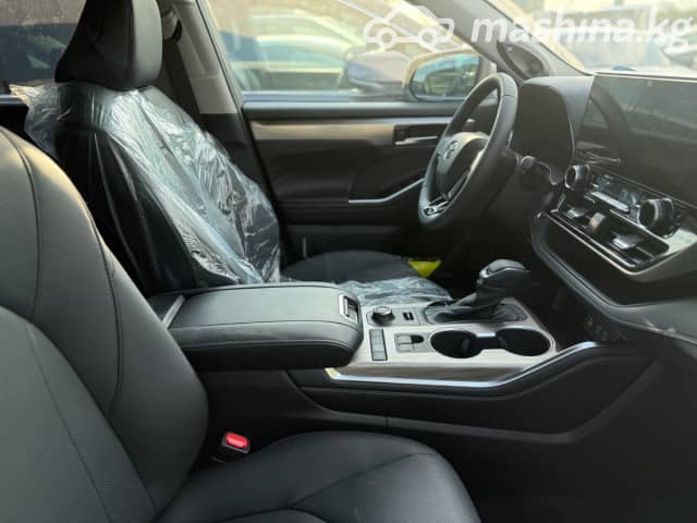 Toyota Highlander IV (U70) 2.0 AT 4WD