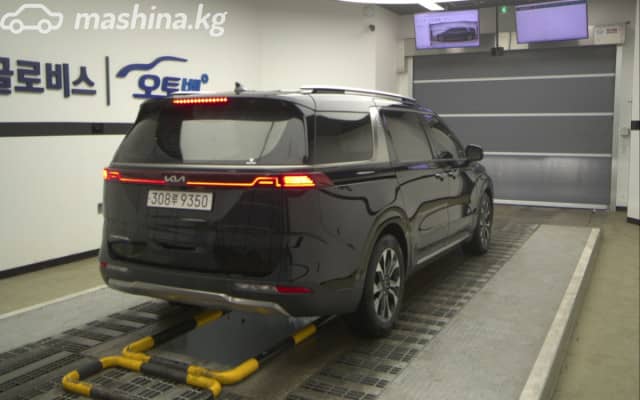 Kia Carnival IV 2.2d AT