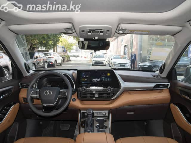 Toyota Highlander IV (U70) 2.4 AT