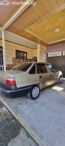 Daewoo Nexia I 1.5 MT
