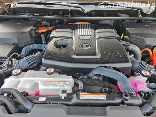 Lexus LX IV 700h 3.5hyb AT 4WD