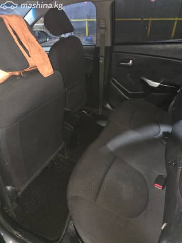 Kia Rio III 1.4 MT