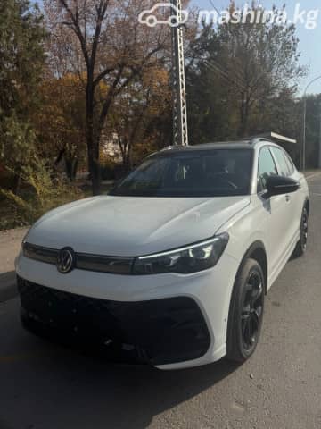 Volkswagen Tiguan III (China Market) 2.0 AMT 4WD