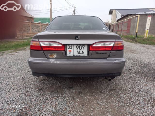 Honda Accord VI 1.8 AT