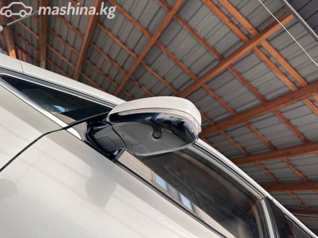 Kia Carnival III 2.2d AT