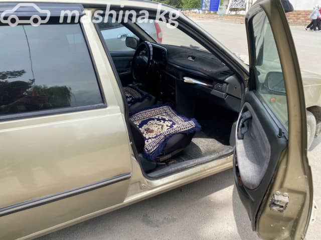 Daewoo Nexia I 1.5 MT