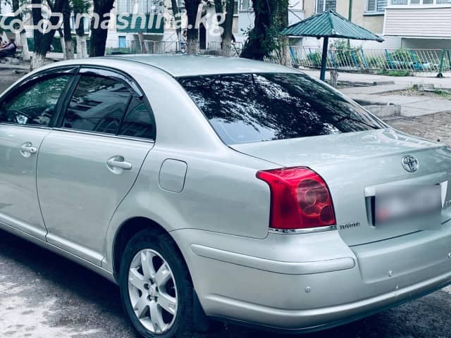 Toyota Avensis II 1.8 MT