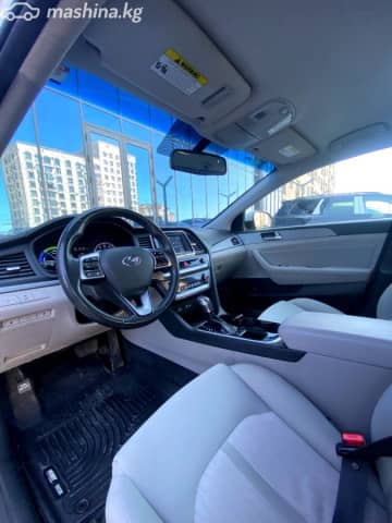 Hyundai Sonata VII (LF) Рестайлинг Plug-in 2.0hyb AT