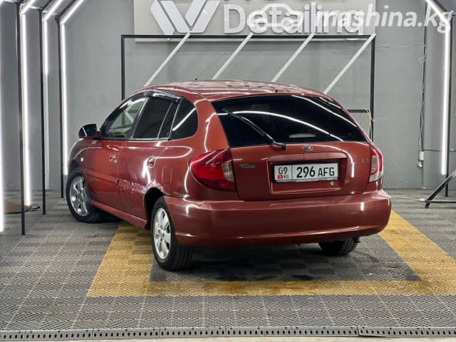 Kia Rio II 1.4 AT