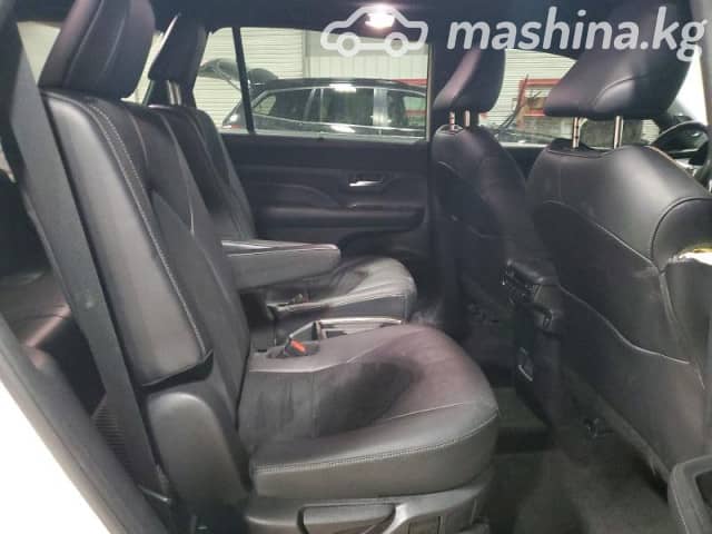 Toyota Grand Highlander 2.4hyb AT 4WD