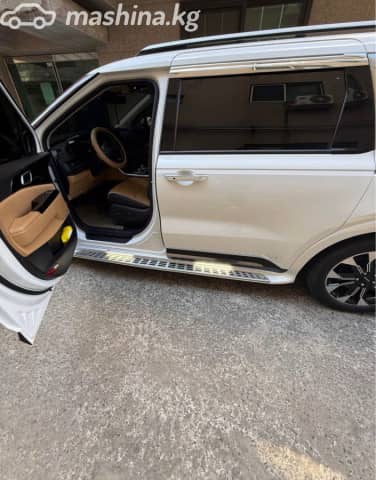 Kia Carnival IV 2.2d AT