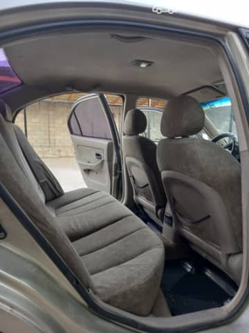 Hyundai Elantra III (XD) 2.0 MT