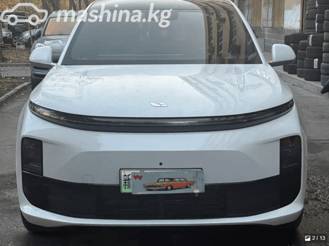 LiXiang L6 1.5hyb AT 4WD